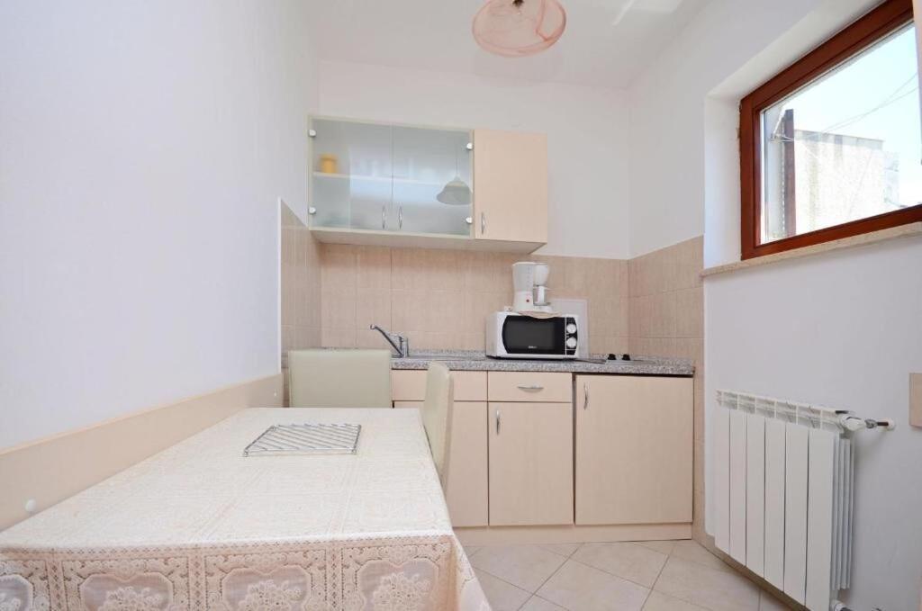 Apartments Ivanka Сень Екстер'єр фото