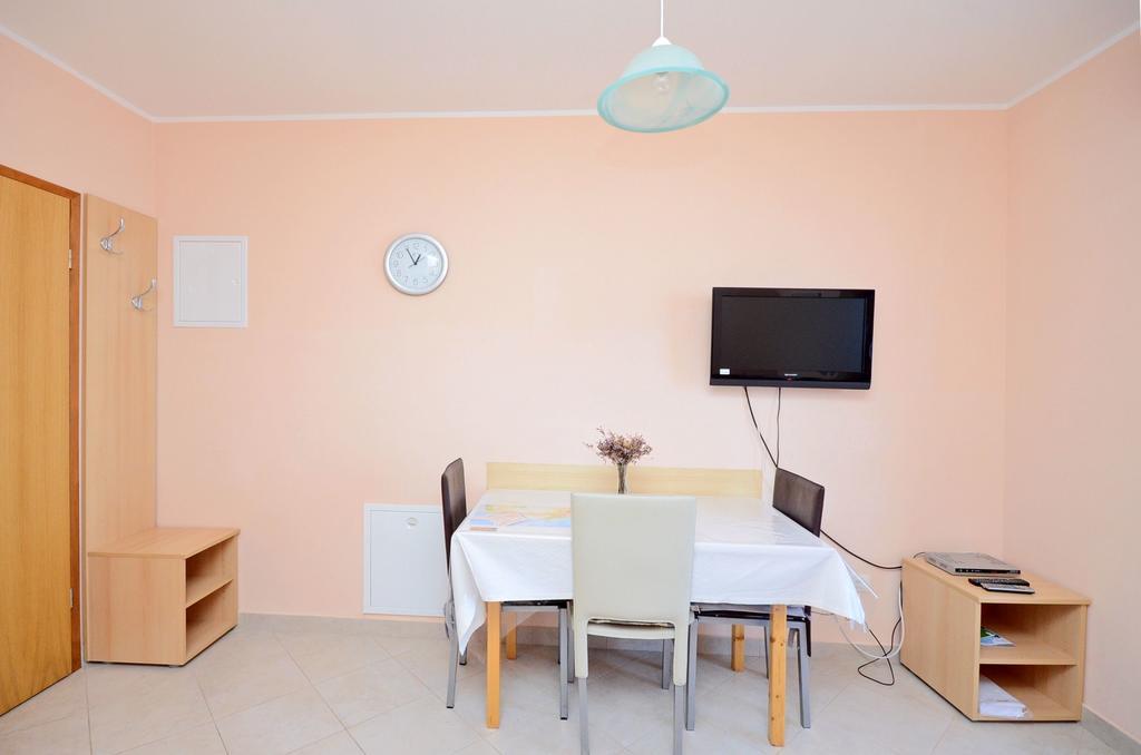 Apartments Ivanka Сень Екстер'єр фото